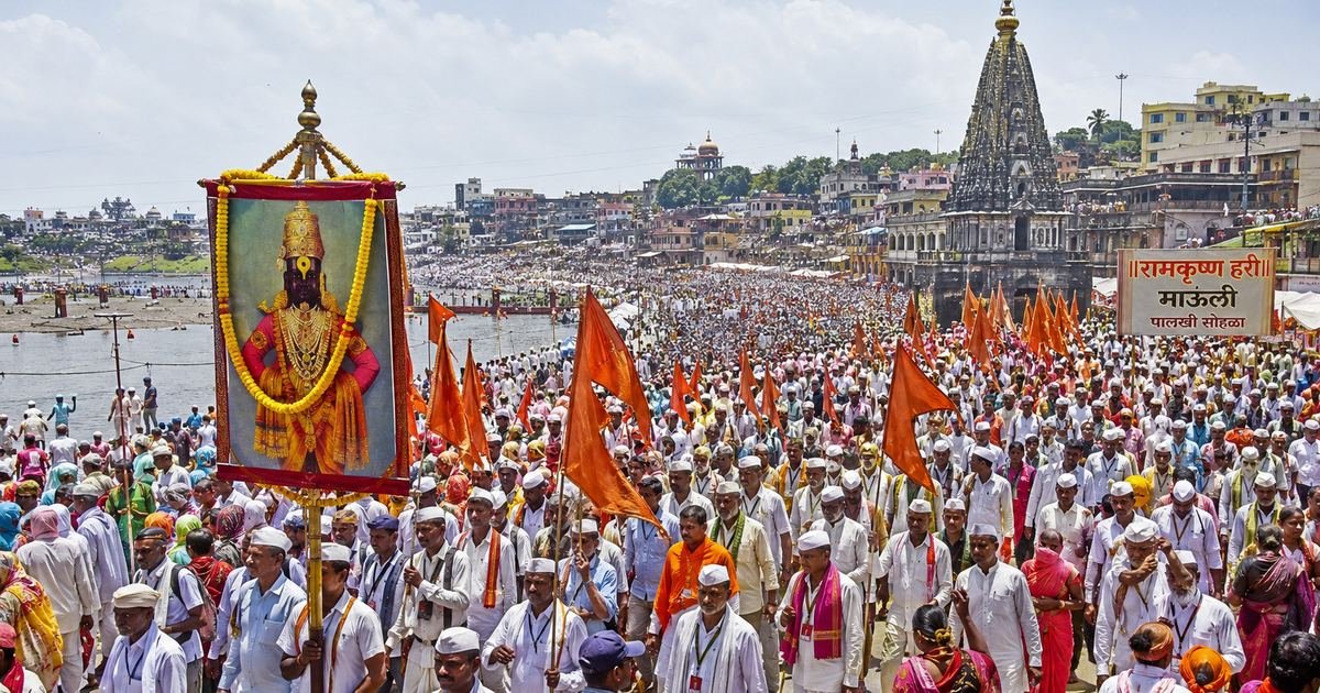 आषाढी एकादशी २०२६: लाखो वारकऱ्यांचे पंढरपुरात आगमन, वारीचा पावन समारोप